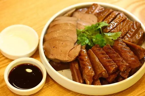 卤鹅哥卤味店铺荣获10万元大奖，传承卤鹅技艺，助力乡村振兴